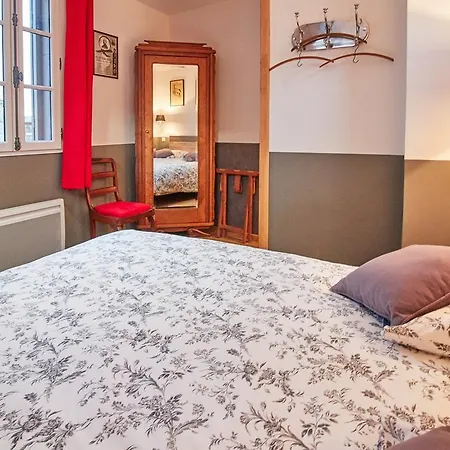 Holiday home Petite Maison De France *